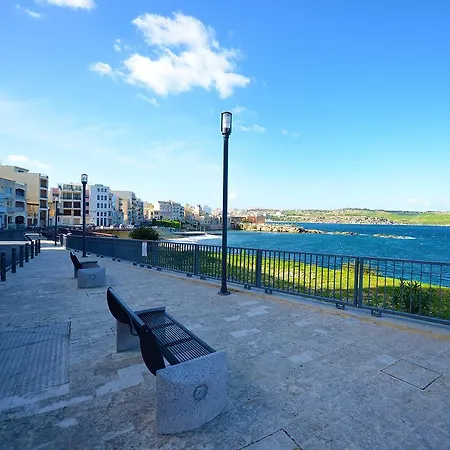 Blue Harbour 2 Bedroom Seafront Apartments With Large Terrace With Spectacular Sea Views - By Getawaysmalta St. Paul's Bay Buitenkant foto