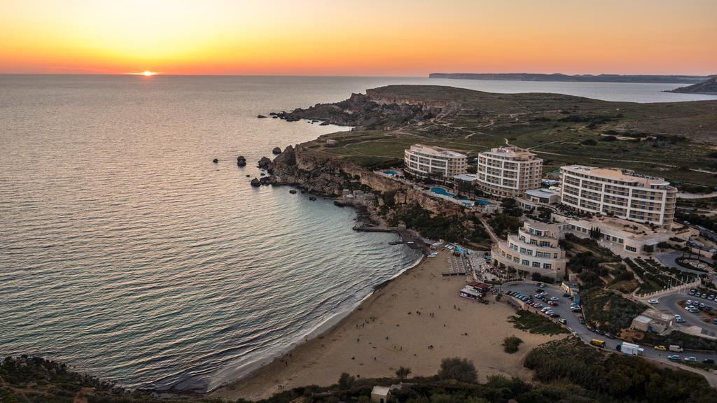 Apartamento Blue Harbour 2 Bedroom Seafront With Large Terrace With Spectacular Sea Views - By Getawaysmalta