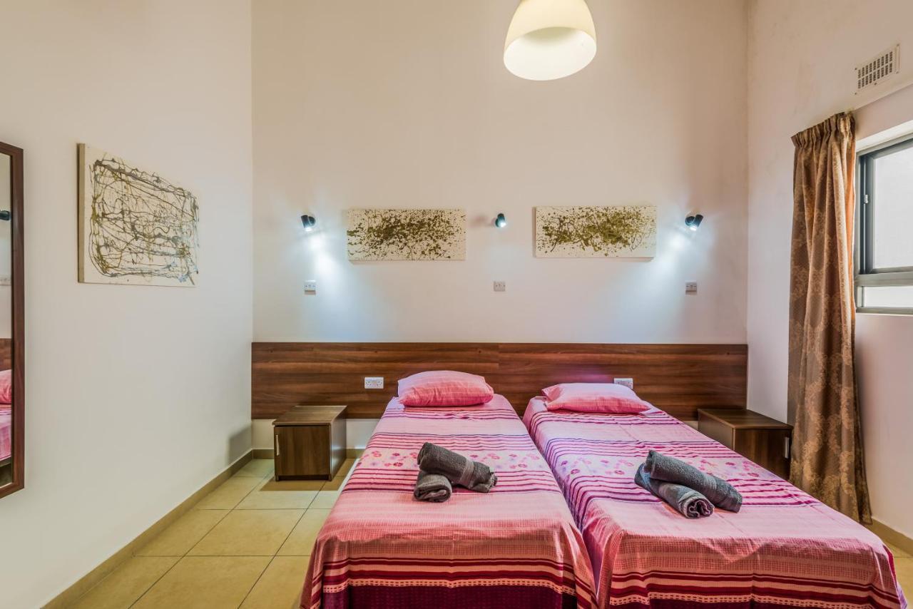 Blue Harbour 2 Bedroom Seafront With Large Terrace With Spectacular Sea Views - By Getawaysmalta St. Paul's Bay